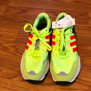 Brand New Adidas Neon Yung-96